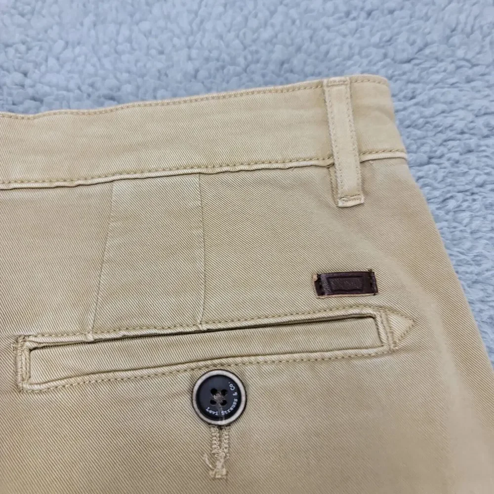 Levis Pants Mens 34x31* Tan Slim Straight Twill Chino Flat Front Stretch Pockets